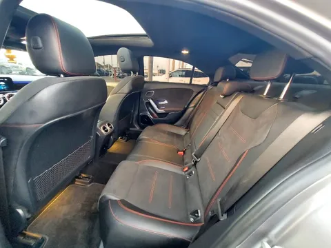 Mercedes-Benz A 35 AMG 2022