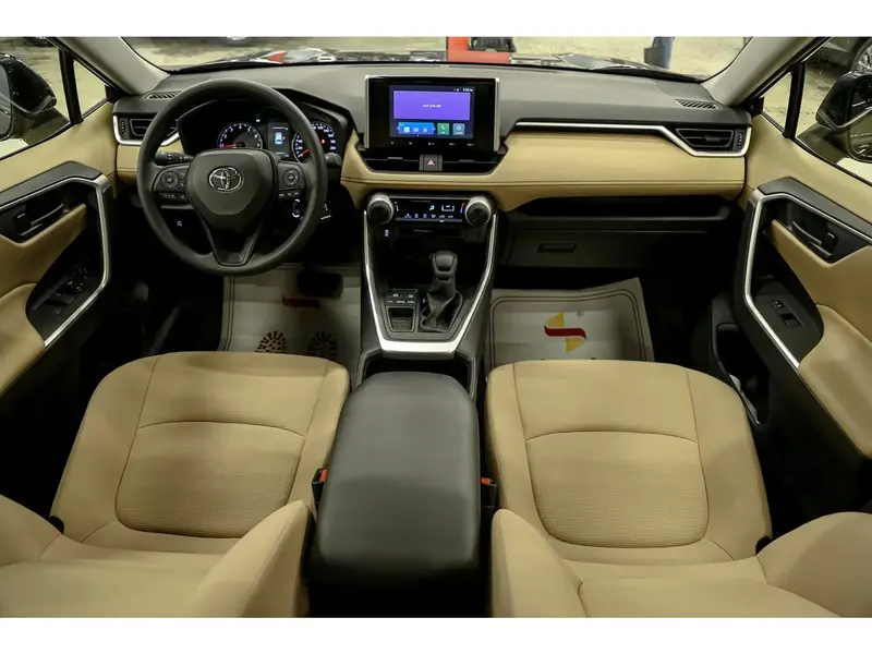 Toyota RAV4 2025