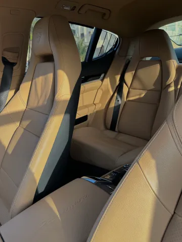 Porsche Panamera Platinum Edition 2016