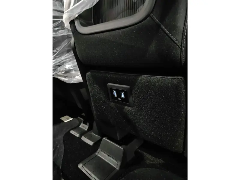 Hyundai Staria 2025