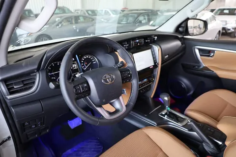 New Toyota Fortuner 2.8L VX2 4X4 2023