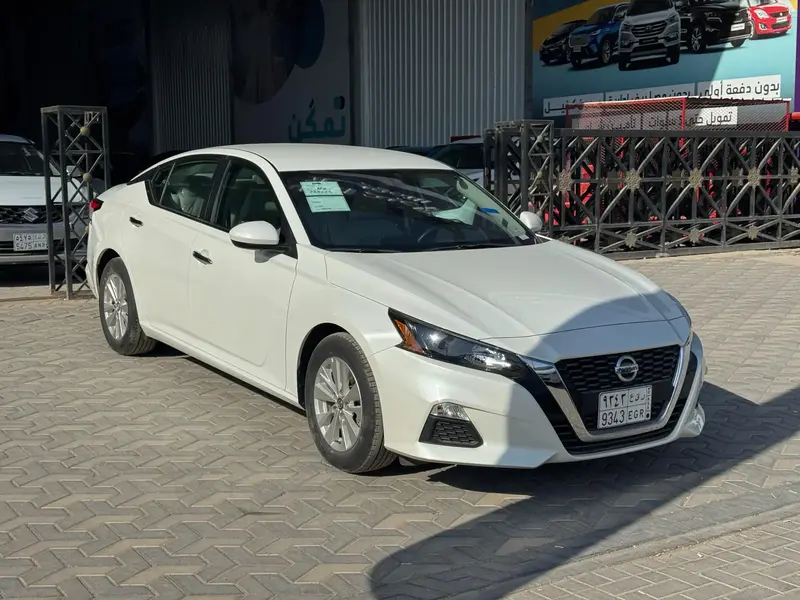 Discover undefined undefined Exterior Interior Images.Find all aspects and details of cars.