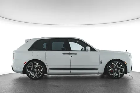 New Rolls Royce Cullinan 6.75L Twin-Turbo 563 HP 2025