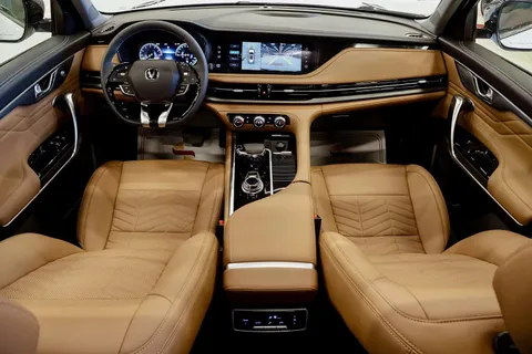 Changan CS95 2.0T Royal (7-Seater) AWD 2024