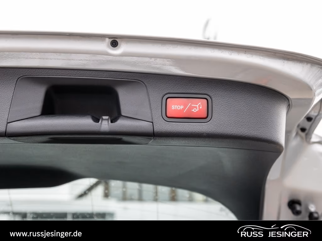 مرسيدس بنز GLA Class 2023