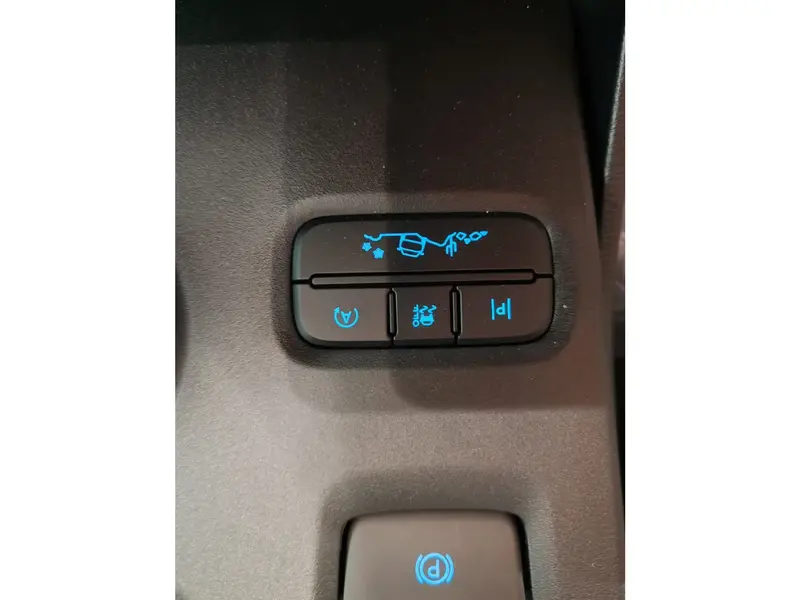 Ford EVEREST 2025