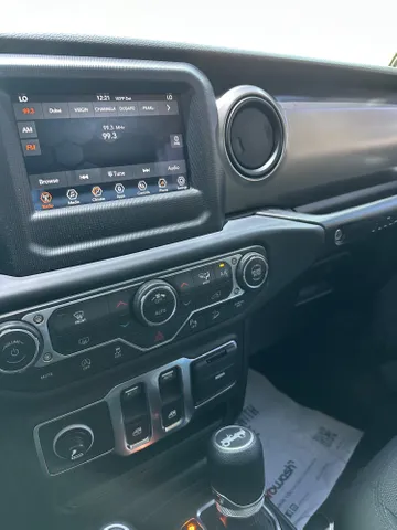 Jeep Wrangler Sport 3.6L A/T 2019
