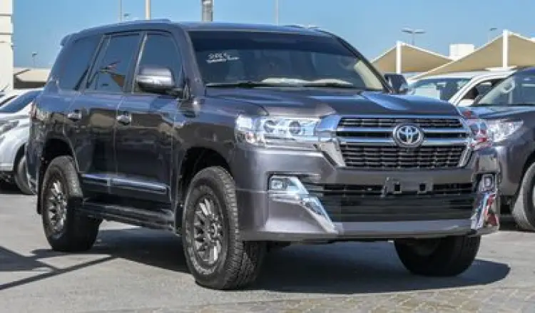toyota land-cruiser-70 image Toyota Land Cruiser 70 GXR Touring S