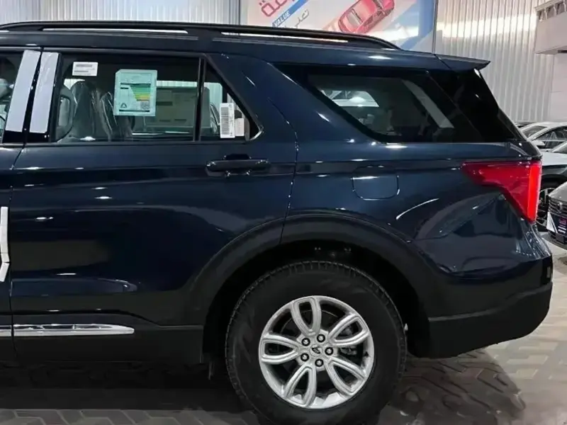 Ford Explorer 2023