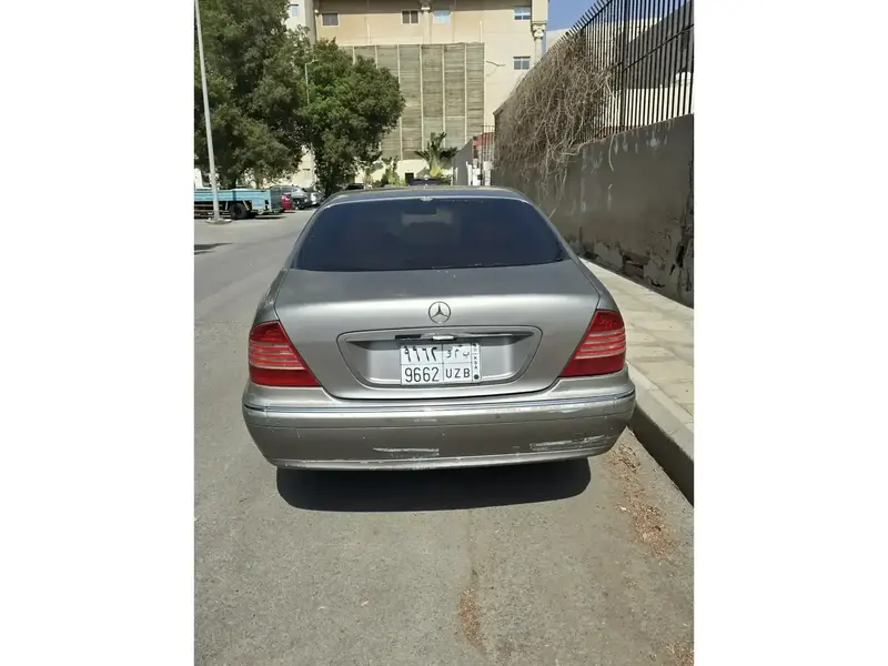 Mercedes S 2005