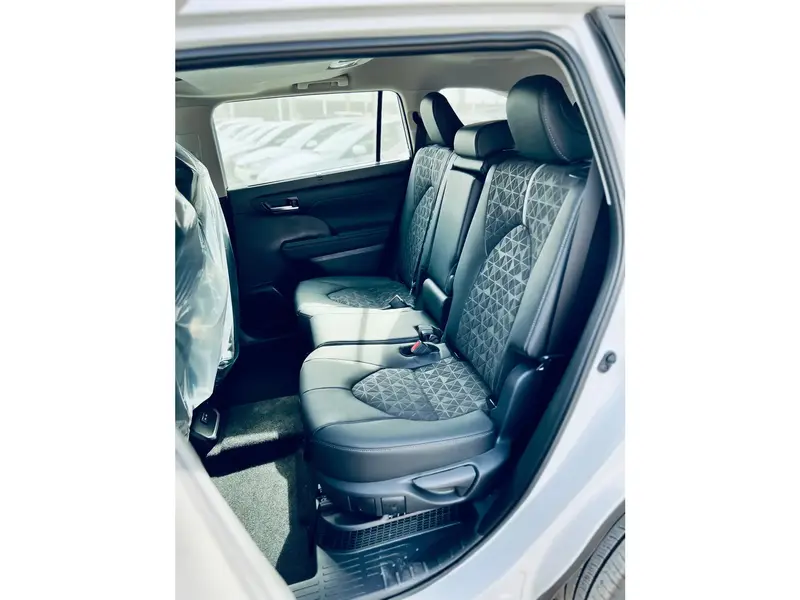 Toyota Highlander 2024