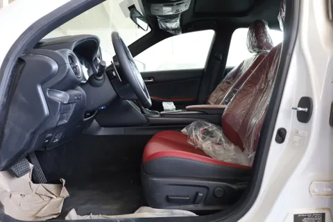 New Lexus IS 300 2022