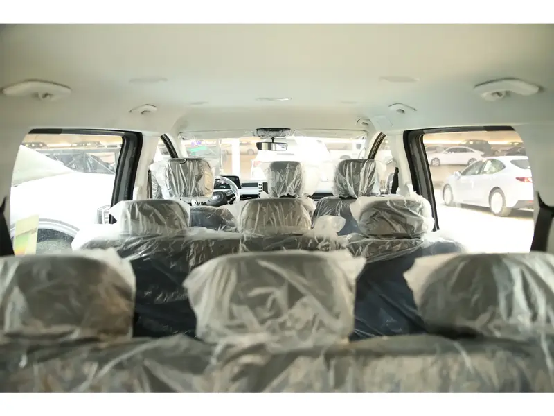 Discover undefined undefined Exterior Interior Images.Find all aspects and details of cars.