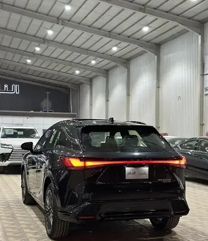 Discover undefined undefined Exterior Interior Images.Find all aspects and details of cars.