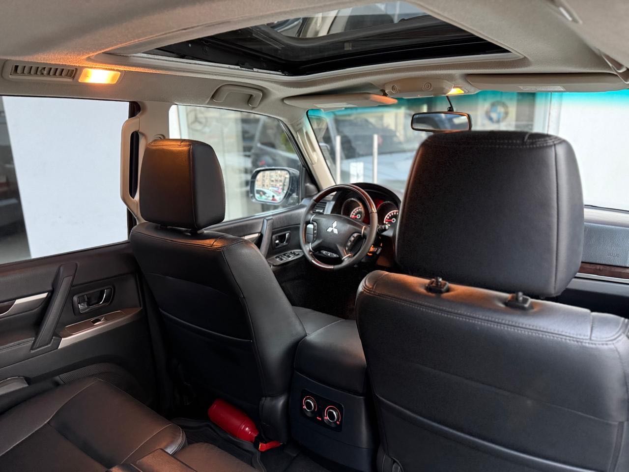 Mitsubishi Pajero 2016