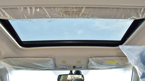 Discover undefined undefined Exterior Interior Images.Find all aspects and details of cars.