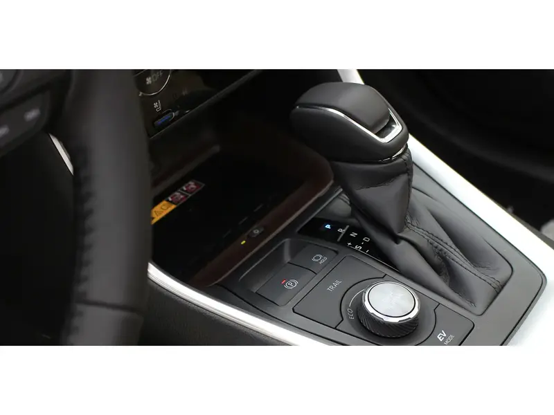 Toyota RAV4 2025