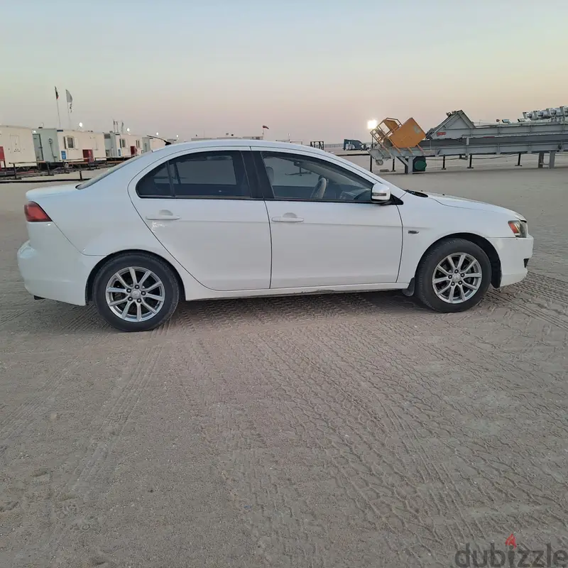 ميتسوبيشي لانسر 2016