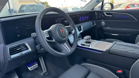New Hongqi E-HS9 Flagship (7 Seats) 2024