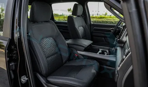New RAM 1500 Big Horn Crew Cab 2025