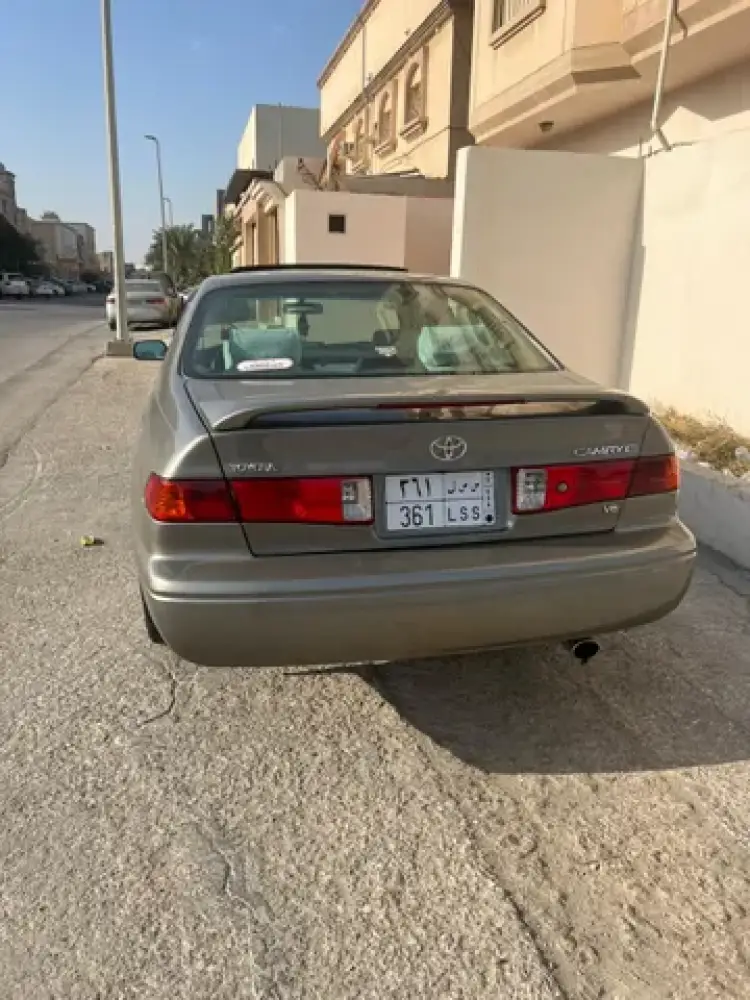 toyota toyota-camry image Toyota Camry 2000