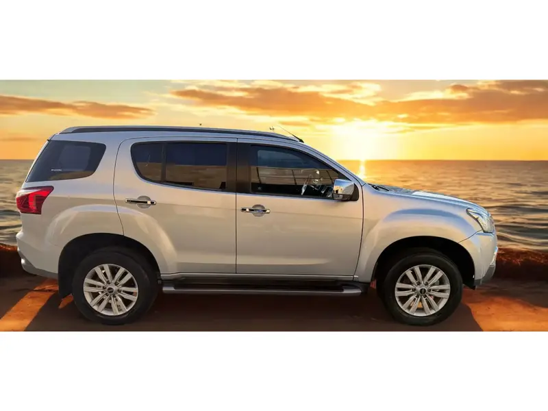 Isuzu MUX 2019