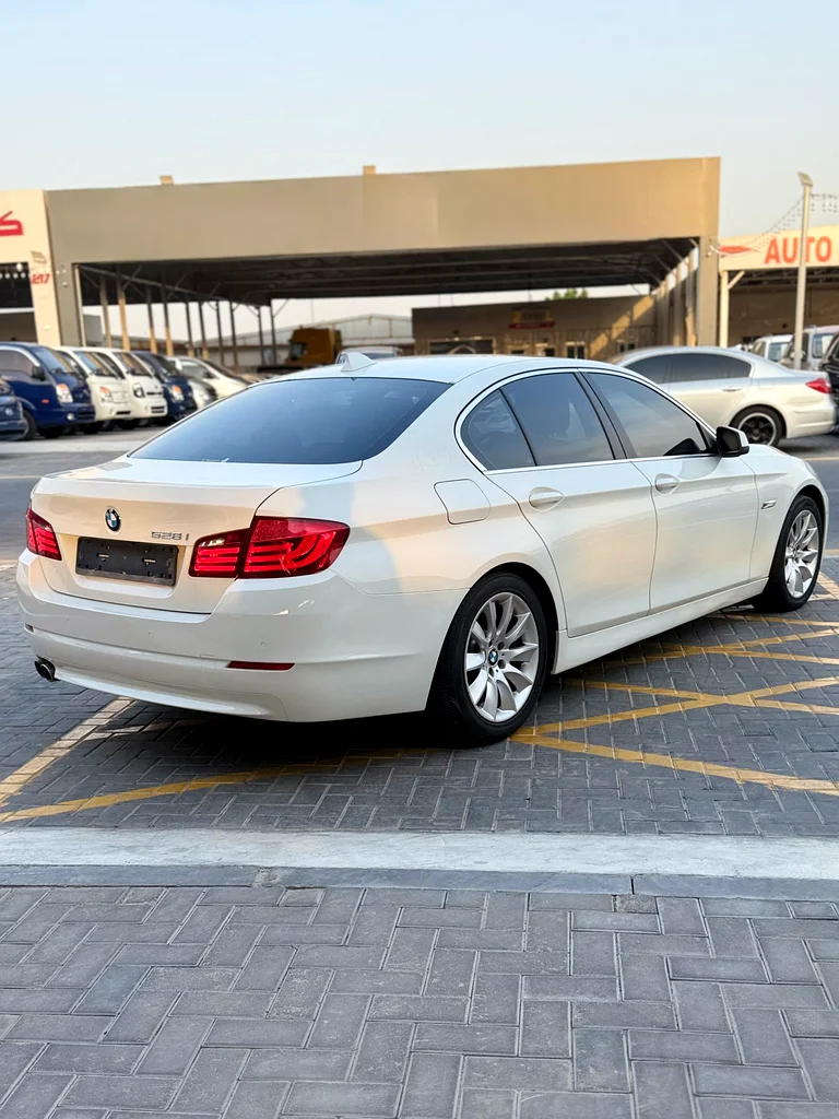 BMW 5 Series 2012
