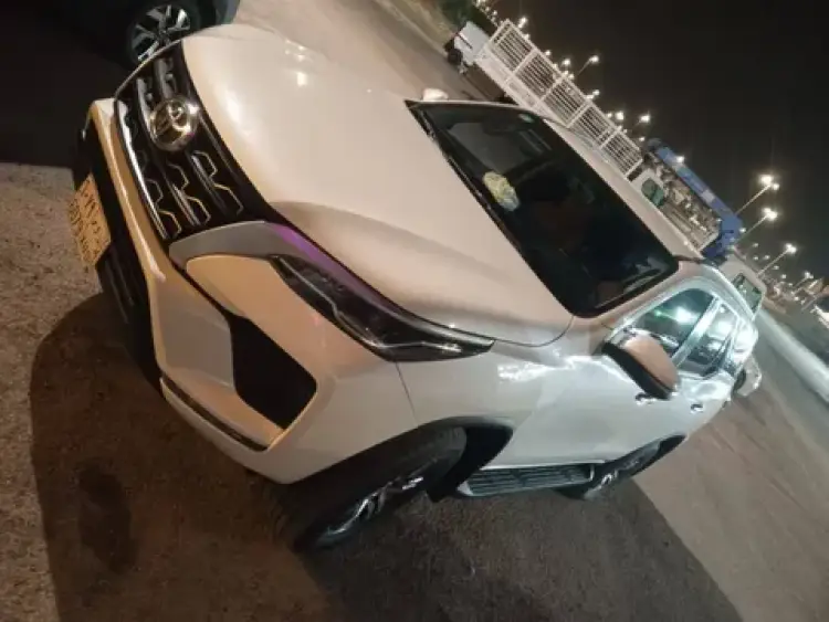 toyota toyota-fortuner image Toyota Fortuner 2022