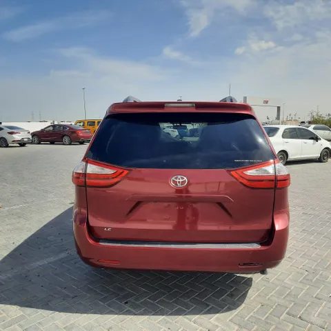 Discover undefined undefined Exterior Interior Images.Find all aspects and details of cars.