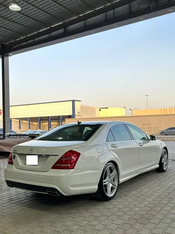 Mercedes-Benz 300 2013