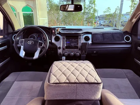Toyota Tundra Crewcab TRD SR5 2016