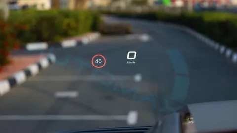 استكشف undefined undefined الصور الخارجية والداخلية. اكتشف جميع جوانب وتفاصيل السيارات.