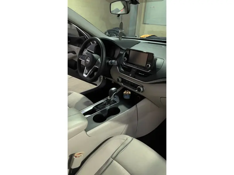 Nissan Altima 2022