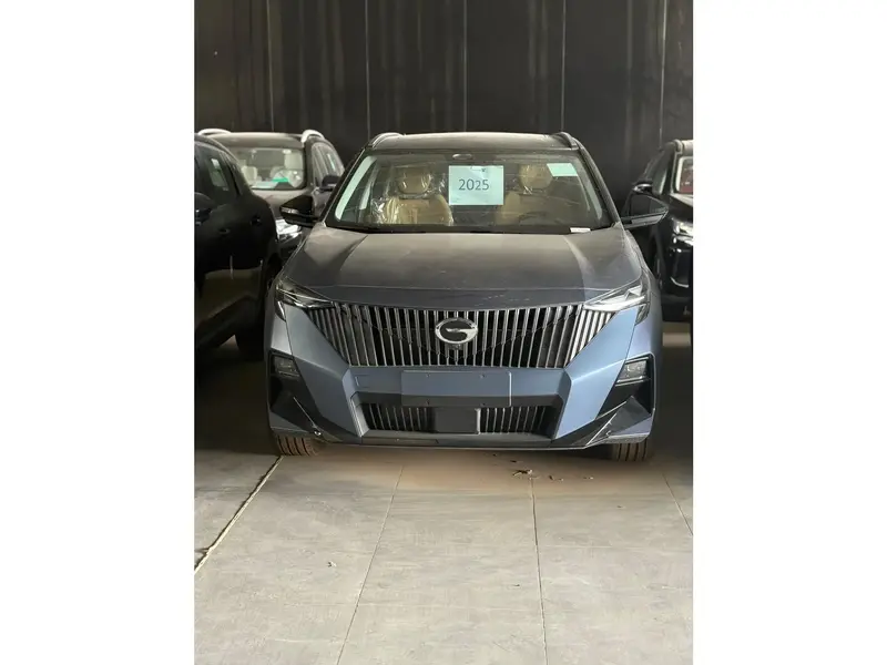 Discover undefined undefined Exterior Interior Images.Find all aspects and details of cars.