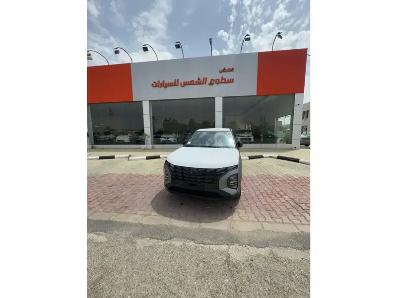 Discover undefined undefined Exterior Interior Images.Find all aspects and details of cars.