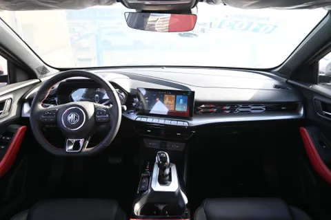New MG GT 1.5T LUX 2024
