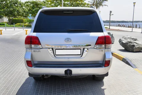 Discover undefined undefined Exterior Interior Images.Find all aspects and details of cars.