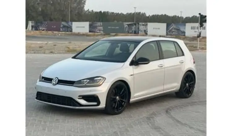 volkswagen golf-r image Volkswagen Golf R MODEL 2018. GCC CAR PERFECT CONDITION INSIDE AND OUTSIDE FULL OPTION PANORAMIC ROOF LEATHER SEATS ON