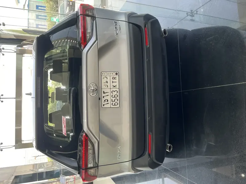 Toyota RAV4 2023