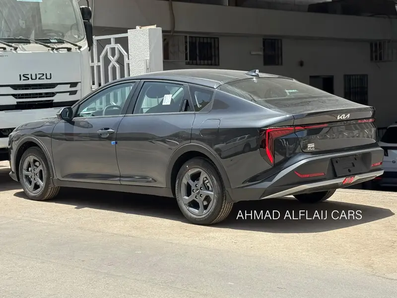 KIA K4 2025