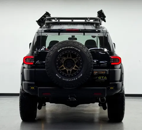 Toyota FJ Cruiser 4.0L GXR 2015