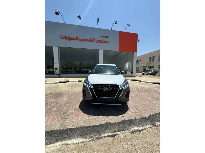 Discover undefined undefined Exterior Interior Images.Find all aspects and details of cars.