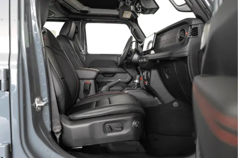 New Jeep Wrangler Rubicon 3.6L A/T 2025