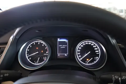 New Toyota Camry 2.5L GLE 204 HP 2023