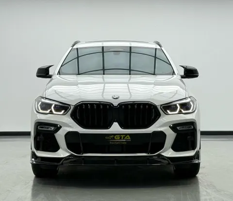 Discover undefined undefined Exterior Interior Images.Find all aspects and details of cars.