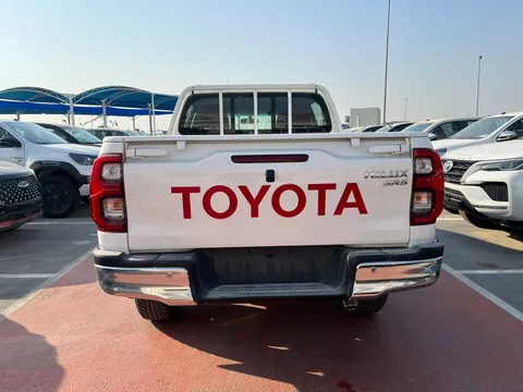 New Toyota Hilux 2025