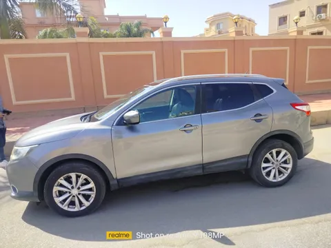 Discover undefined undefined Exterior Interior Images.Find all aspects and details of cars.