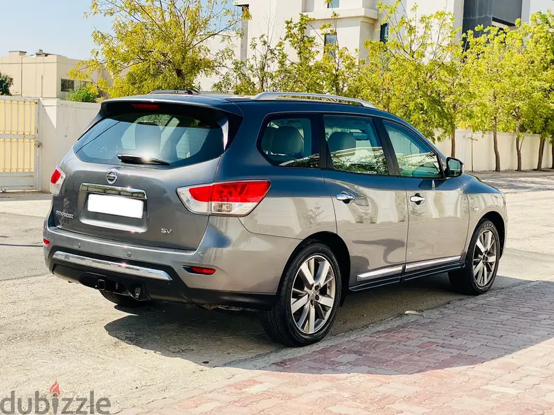 نيسان باثفايندر 2015
