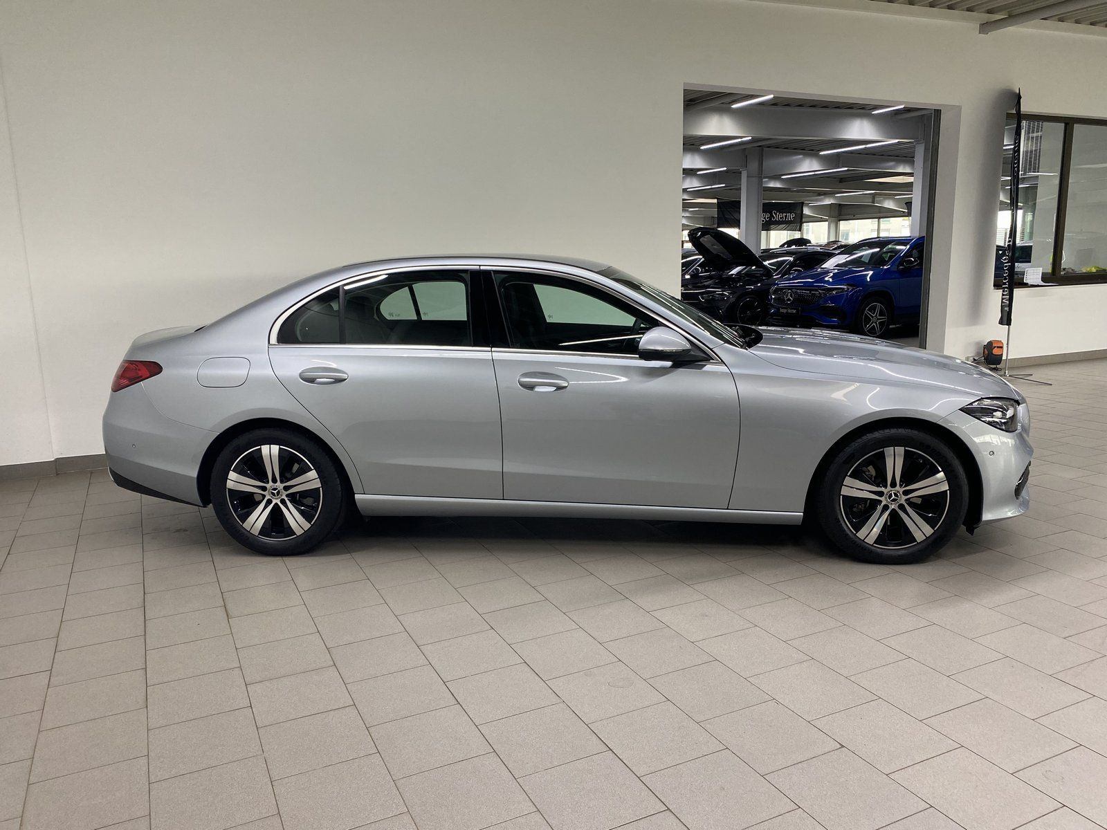 مرسيدس بنز C Class 2023