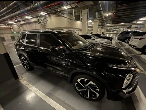 Discover undefined undefined Exterior Interior Images.Find all aspects and details of cars.